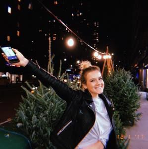 Meet your Posher, Hannah